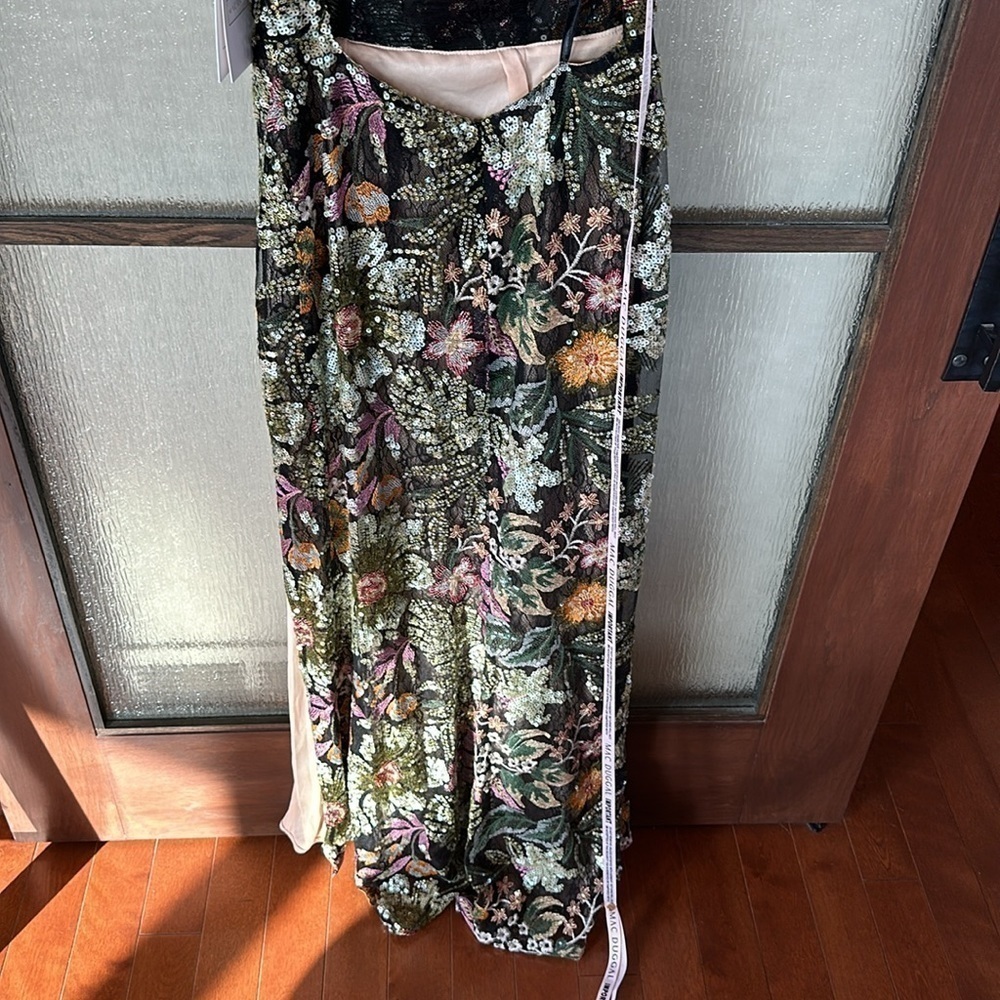 Mac Duggal EMBELLISHED FLORAL ONE SHOULDER GOWN botanical print size 12 NWT - Picture 15 of 16